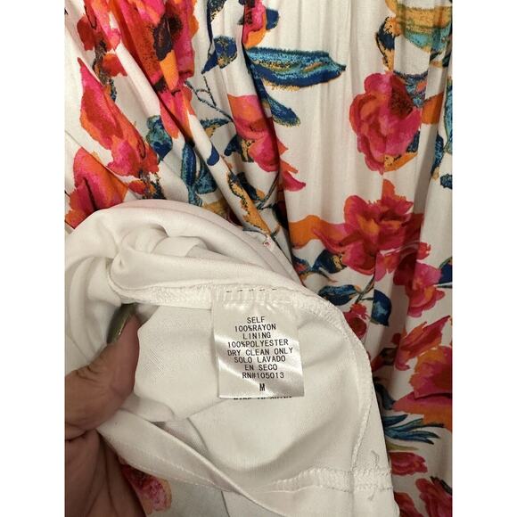 Andree by Unit Women’s Colorful Floral Printed Puff Sleeve Boho Dress Sz Medium - Picture 6 of 6